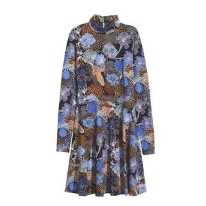 H&M long sleeve dress. Floral pattern size: L